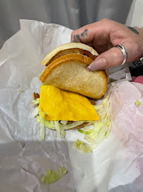 Cheeseburger du Restauration rapide McDonald's Dives-sur-Mer - n°2