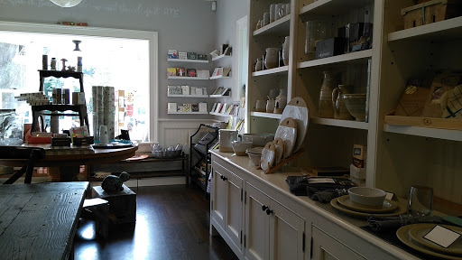 Market «Rosewater Market», reviews and photos, 20 S Summer St, Edgartown, MA 02539, USA