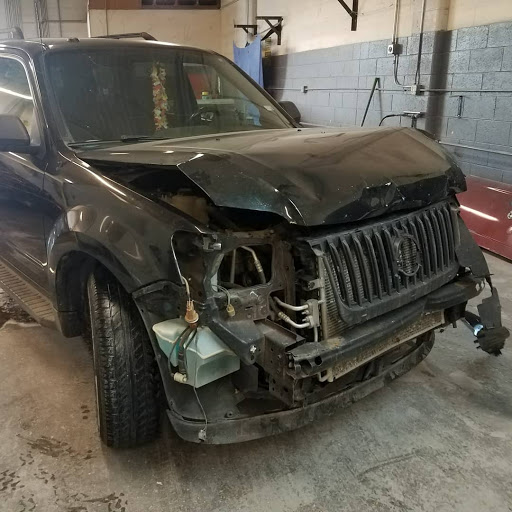 Auto Body Shop «Advantage Auto Body Shop», reviews and photos, 1220 Barranca Dr, El Paso, TX 79935, USA