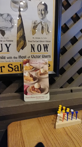 American Restaurant «Cracker Barrel Old Country Store», reviews and photos, 5580 Windward Pkwy, Alpharetta, GA 30004, USA