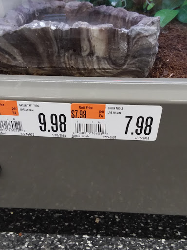 Pet Supply Store «Pet Supplies Plus», reviews and photos, 13360 W 87th St Pkwy, Lenexa, KS 66215, USA