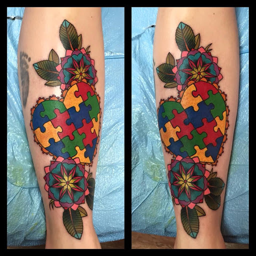 Tattoo Shop «Black Pearl Tattoo», reviews and photos, 2200 Roosevelt Rd, Kenosha, WI 53143, USA