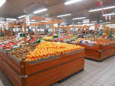 Marché Entrepôt Paray 1 à Paray-Vieille-Poste