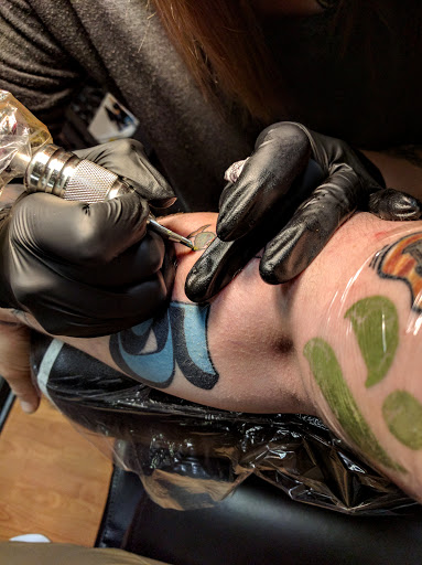 Tattoo Shop «Skincraft», reviews and photos, 4036 Hamilton Ave, Cincinnati, OH 45223, USA