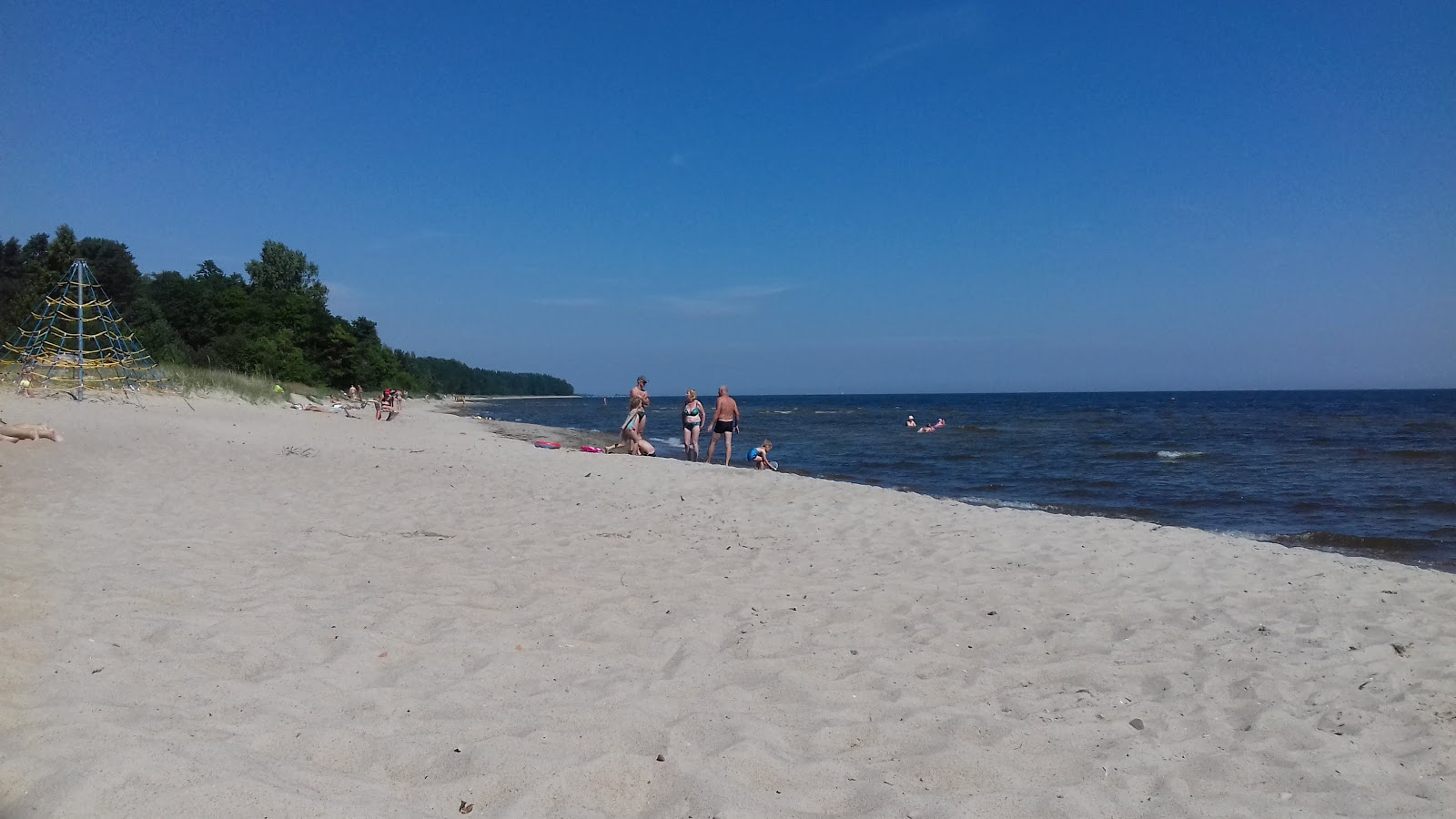 Fotografija Kesterciema pludmale in naselje