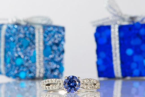 Jewelry Store «Silver City Stamp & Coin Co», reviews and photos, 3205 E Silver Springs Blvd, Ocala, FL 34470, USA