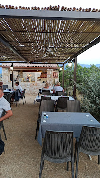 Atmosphère du Restaurant U Spuntinu à Sant'Antonino - n°3