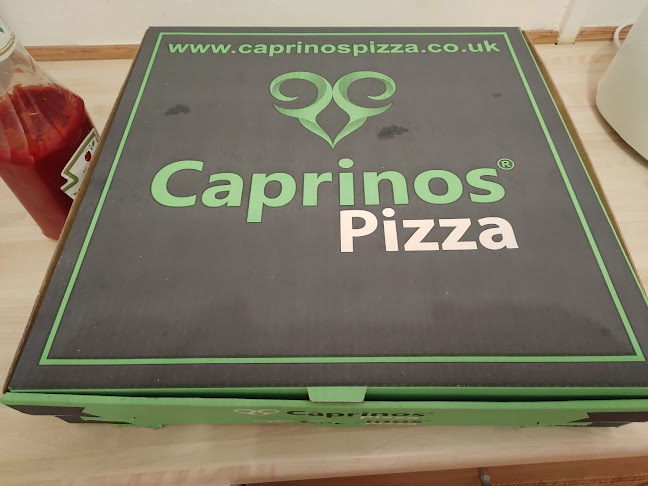 Comments and reviews of Caprinos Pizza Eastwood
