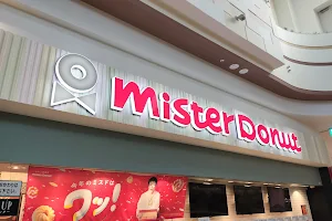 Mister Donut image