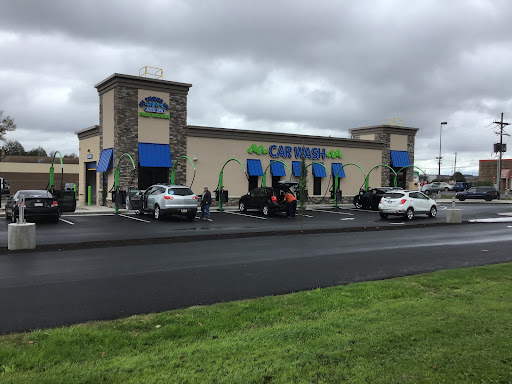 All Washed Up Auto Spa en DuBois