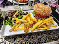 Hamburger du Restaurant La Table de Marie à Saint-André-les-Alpes - n°7