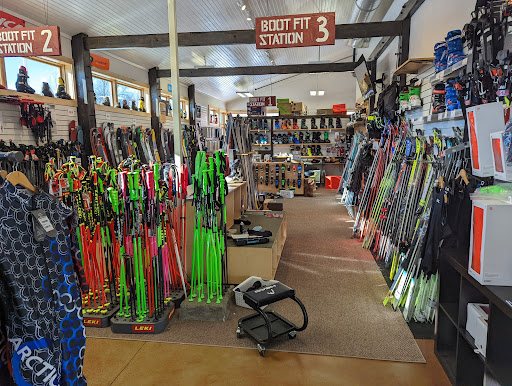 Ski Shop «Gear West Ski and Run», reviews and photos, 1786 Wayzata Blvd, Long Lake, MN 55356, USA