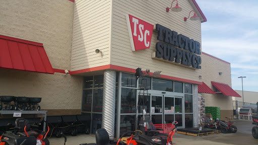 Home Improvement Store «Tractor Supply Co.», reviews and photos, 13500 Benns Church Blvd, Smithfield, VA 23430, USA