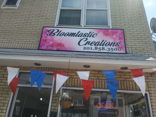 Florist «Blooms For You Floral Boutique», reviews and photos, 718 Broadway, Bayonne, NJ 07002, USA