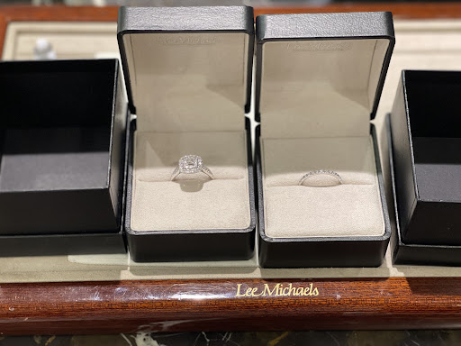 Jewelry Store «Lee Michaels Fine Jewelry», reviews and photos, 7400 San Pedro Ave #422, San Antonio, TX 78216, USA