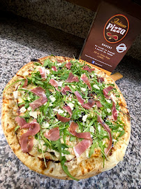 Plats et boissons du Pizzeria Ambiance Pizza Lunel - n°15