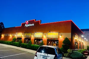 Applebee's Grill + Bar image