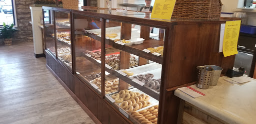 Donut Shop «Dough In The Box», reviews and photos, 3184 Austell Rd SW, Marietta, GA 30008, USA