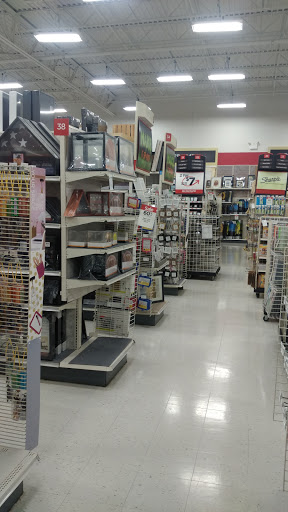 Craft Store «Michaels», reviews and photos, 4010 E 53rd St, Davenport, IA 52807, USA