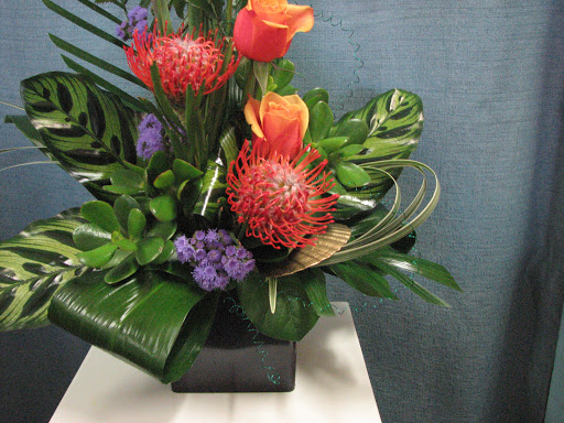 Florist «Shell Beach Floral Design», reviews and photos, 260 W Grand Ave, Grover Beach, CA 93433, USA