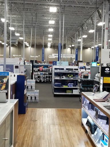 Electronics Store «Best Buy», reviews and photos, 550 Grossman Dr, Braintree, MA 02184, USA