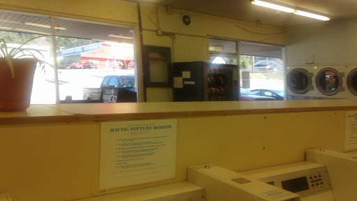 Laundromat «Old Wash House Laundromat», reviews and photos, 97900 Shopping Center Ave, Brookings, OR 97415, USA