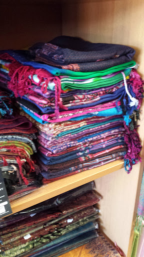 Gift Shop «Tibetan Himalayan Gift Shop», reviews and photos, 746 E Chatham St b, Cary, NC 27511, USA