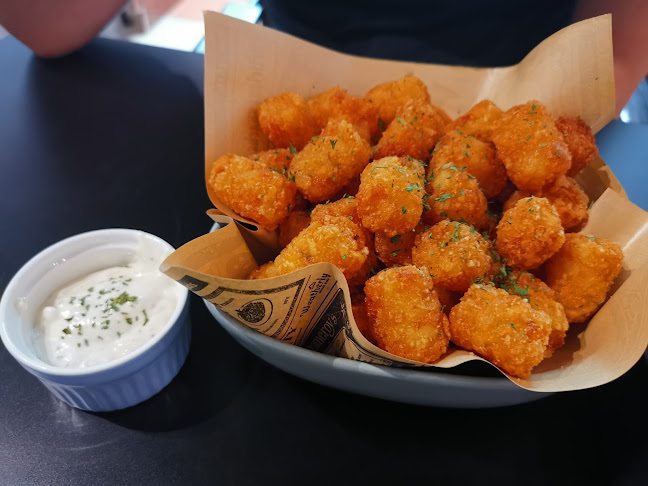 60 Springside Walk, #01-05 The Brooks I, Singapore 786020