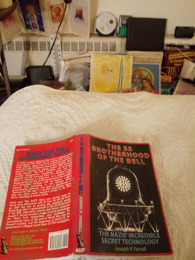 Book Store «Thunderbolt Spiritual Books», reviews and photos, 512 Santa Monica Blvd, Santa Monica, CA 90401, USA