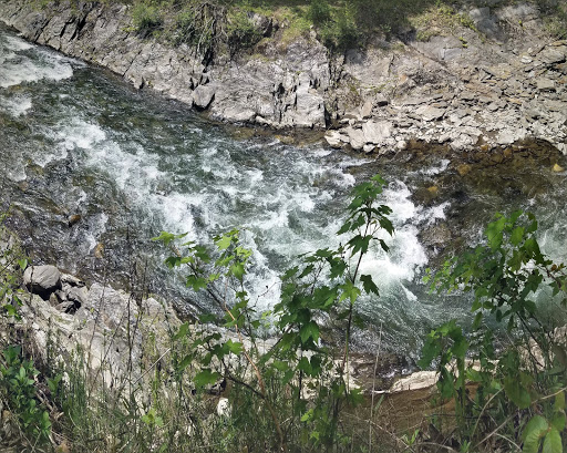 Gift Shop «Quechee Gorge Gifts & Sportswear», reviews and photos, 6053 Woodstock Rd, Quechee, VT 05059, USA