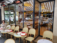 Atmosphère du Restaurant Brasserie l'Esmeralda à Paris - n°8