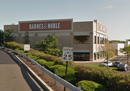 Book Store «Barnes & Noble Oxford Valley», reviews and photos, 210 Commerce Blvd, Fairless Hills, PA 19030, USA