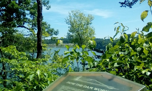 Tourist Attraction «Caesar Creek Visitor Center», reviews and photos, 4020 N Clarksville Rd, Waynesville, OH 45068, USA