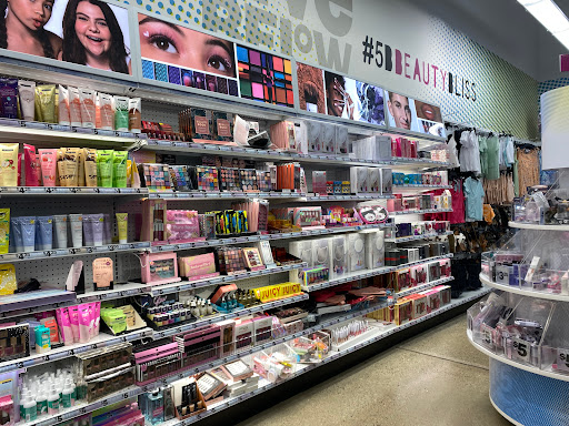 Variety Store «Five Below», reviews and photos, 14215 Hall Rd, Shelby Charter Township, MI 48315, USA