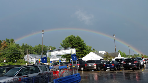Grocery Store «Hannaford Supermarket», reviews and photos, 295 Newport Rd, New London, NH 03257, USA