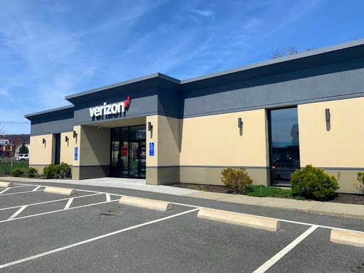 Cell Phone Store «Verizon Authorized Retailer – Cellular Sales», reviews and photos, 115 Danbury Rd, New Milford, CT 06776, USA