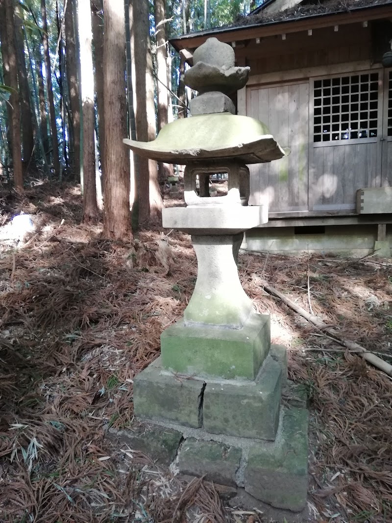 藤形輪湯泉神社