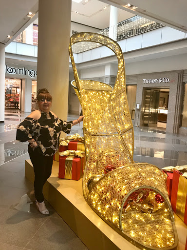 Shopping Mall «The Shops at Riverside», reviews and photos, 390 Hackensack Ave, Hackensack, NJ 07601, USA