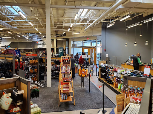 Camping Store «REI», reviews and photos, 8209 Watson St, McLean, VA 22102, USA