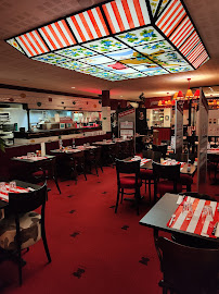 Atmosphère du Restaurant à viande Restaurant La Boucherie à Saint-Victor - n°10