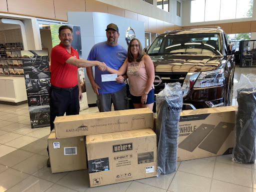 Nissan Dealer «St. Charles Nissan», reviews and photos, 5625 Veterans Memorial Pkwy, St Peters, MO 63376, USA