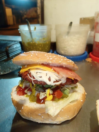 Hamburguesas La Avioneta HANGAR #1