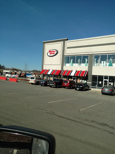 Donut Shop «Honey Dew Donuts», reviews and photos, 130 Newbury St, Peabody, MA 01960, USA