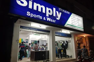Simply sports&wear image