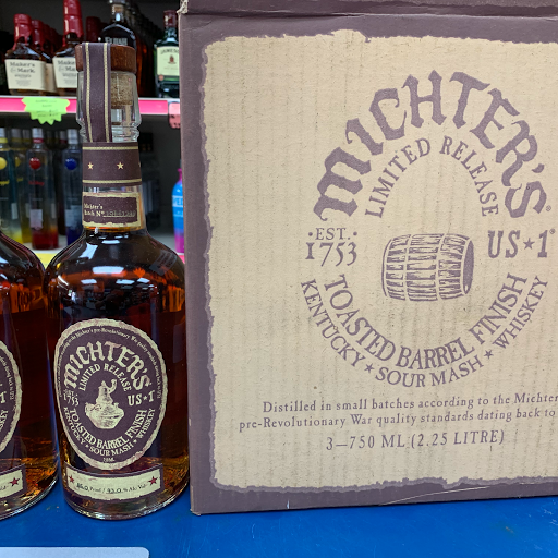 Liquor Store «Happy Liquor Store», reviews and photos, 34-16 31st Ave, Long Island City, NY 11106, USA