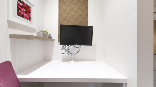 Shipping and Mailing Service «Zip Office Business Center», reviews and photos, 1900 Main St #107, Canonsburg, PA 15317, USA