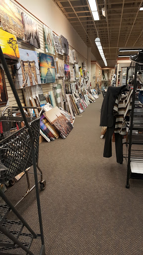 Clothing Store «Burlington Coat Factory», reviews and photos, 31940 Gratiot Ave, Roseville, MI 48066, USA