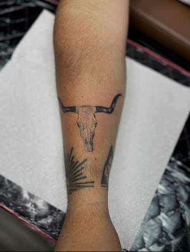 Explore tattoo ideas abstract, creative tattoo ideas in Kansas City, available at La plaza tattoo and art gallery