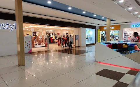 Nexus Vijaya Mall image
