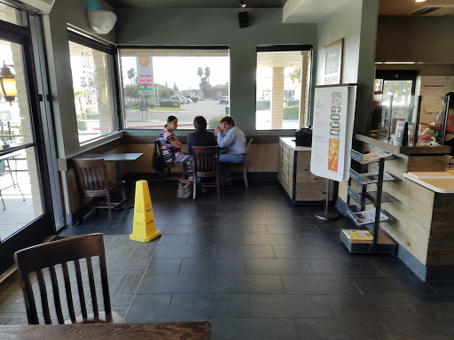 Coffee Shop «Starbucks», reviews and photos, 120 E Robertson Blvd, Chowchilla, CA 93610, USA